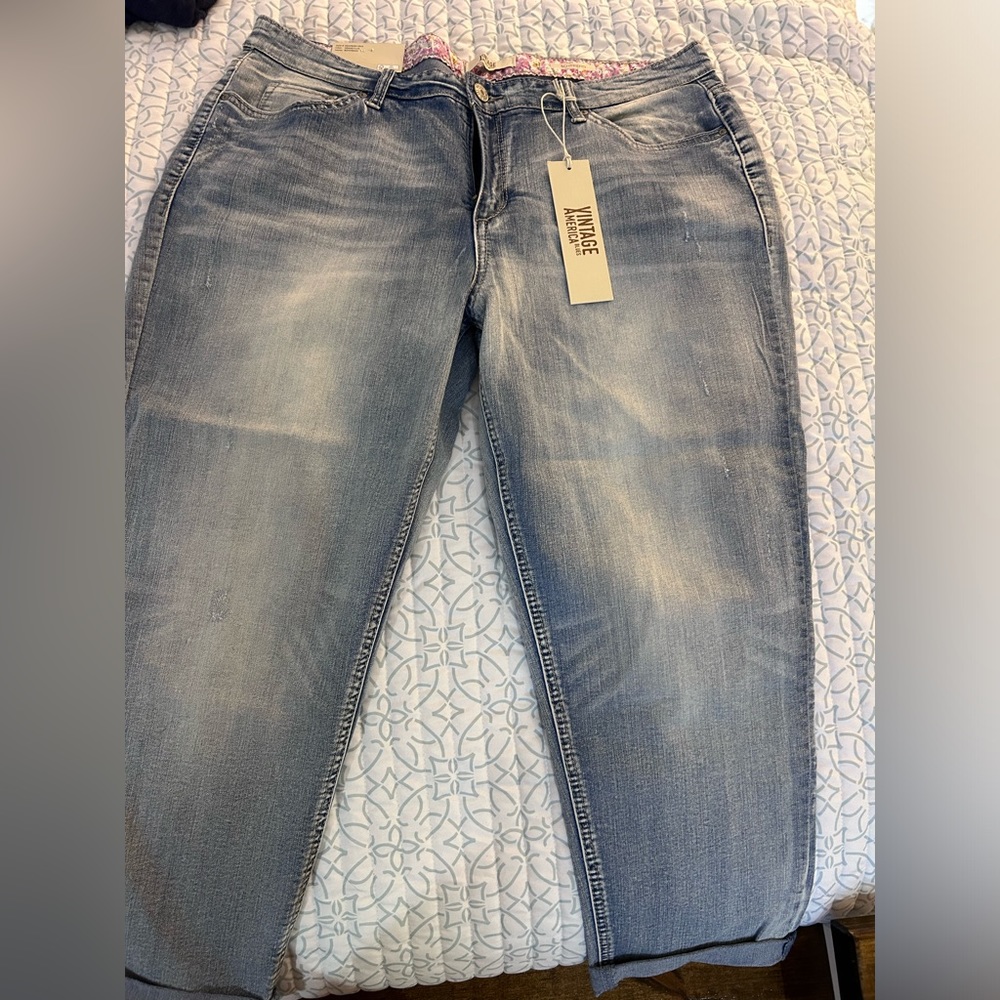 Women's capri